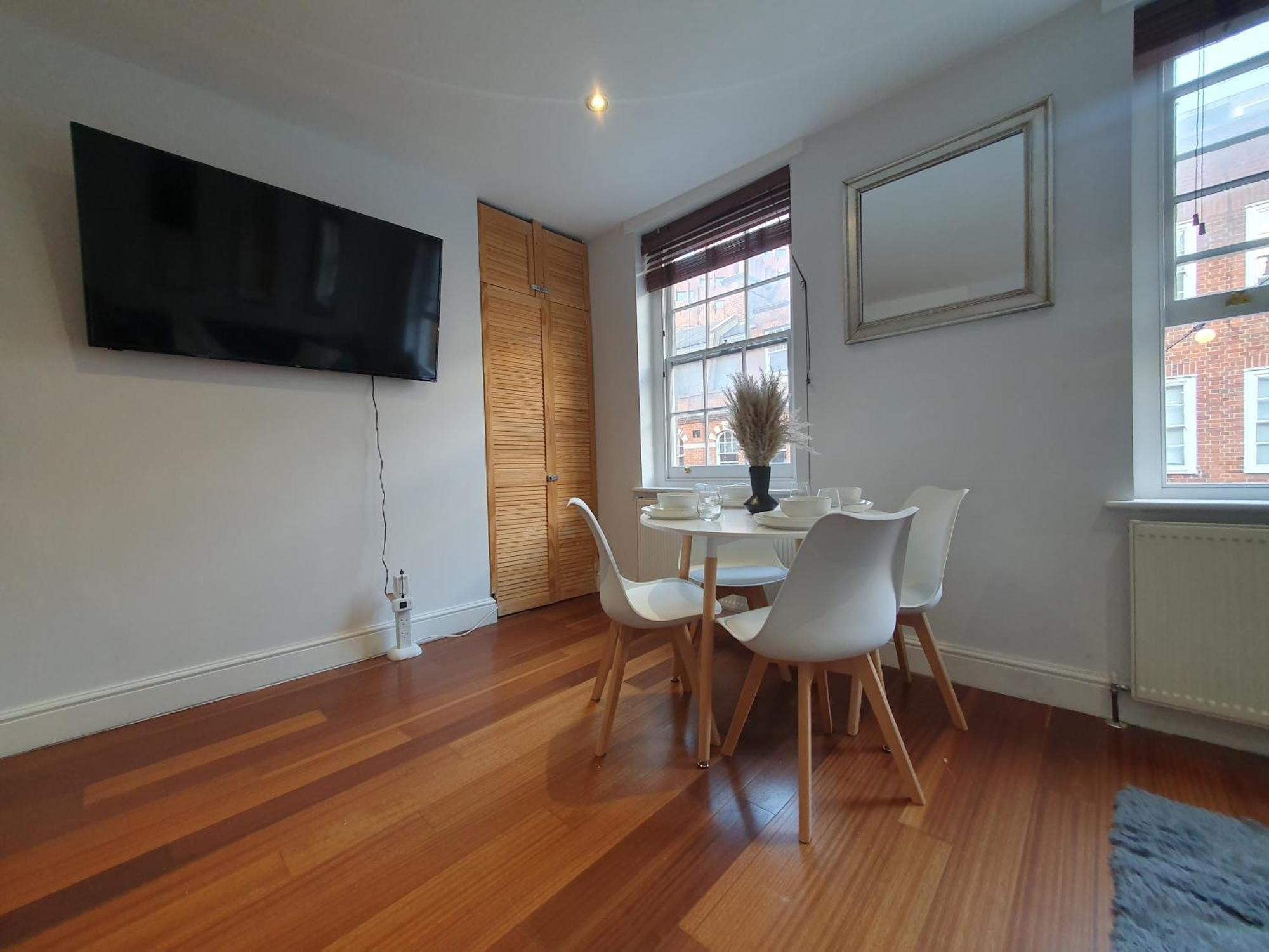 Soho&covent Garden Charming Apartment *
